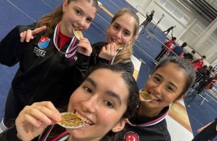 ELVİN GÜLIŞIK'IN  ŞAMPİYONLUK GURURU