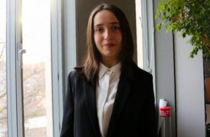 KIR ÇİÇEĞİ ZEYNEP’TEN YENİ BAŞARI